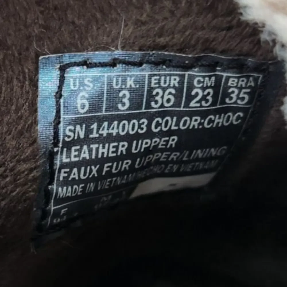Skechers On-The-Go Joy Bundle Up Womens Size 6 Brown Suede Faux Fur Ankle Boots
